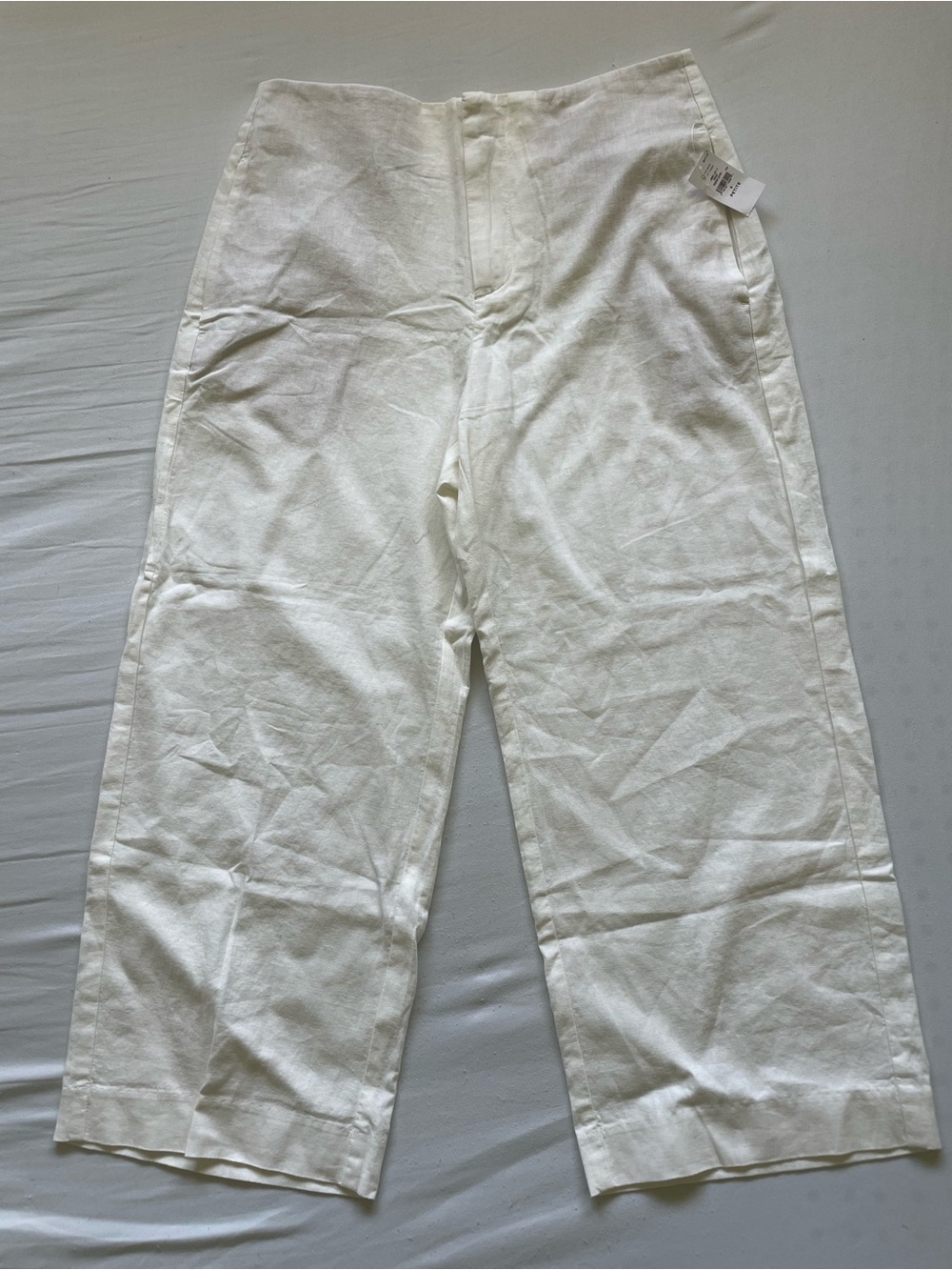 Banana Republic Women’s High-Waisted Wide-Leg Linen Pants